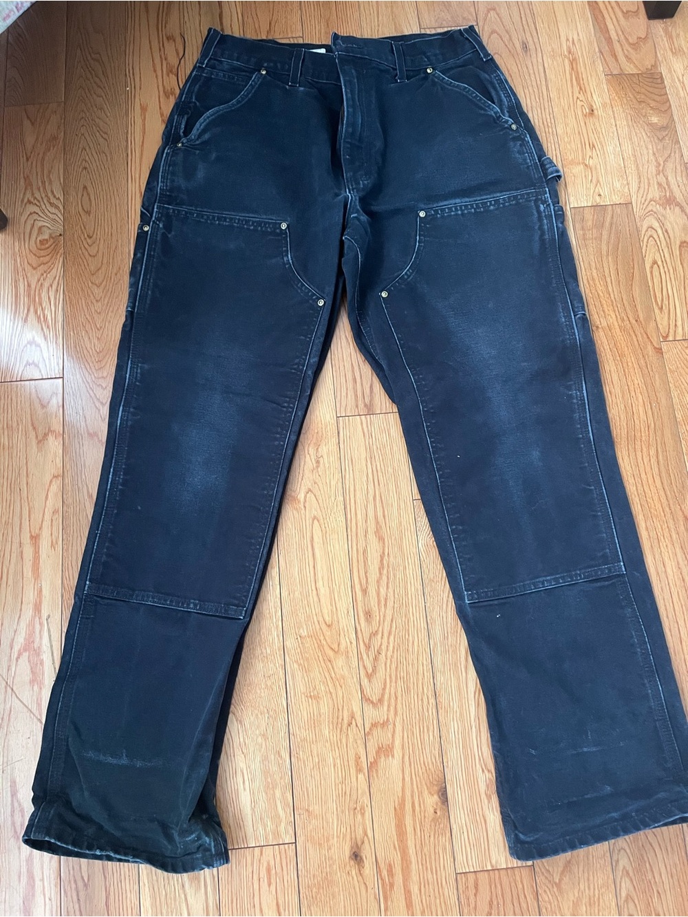 Black baggy Carhartt carpenter jeans